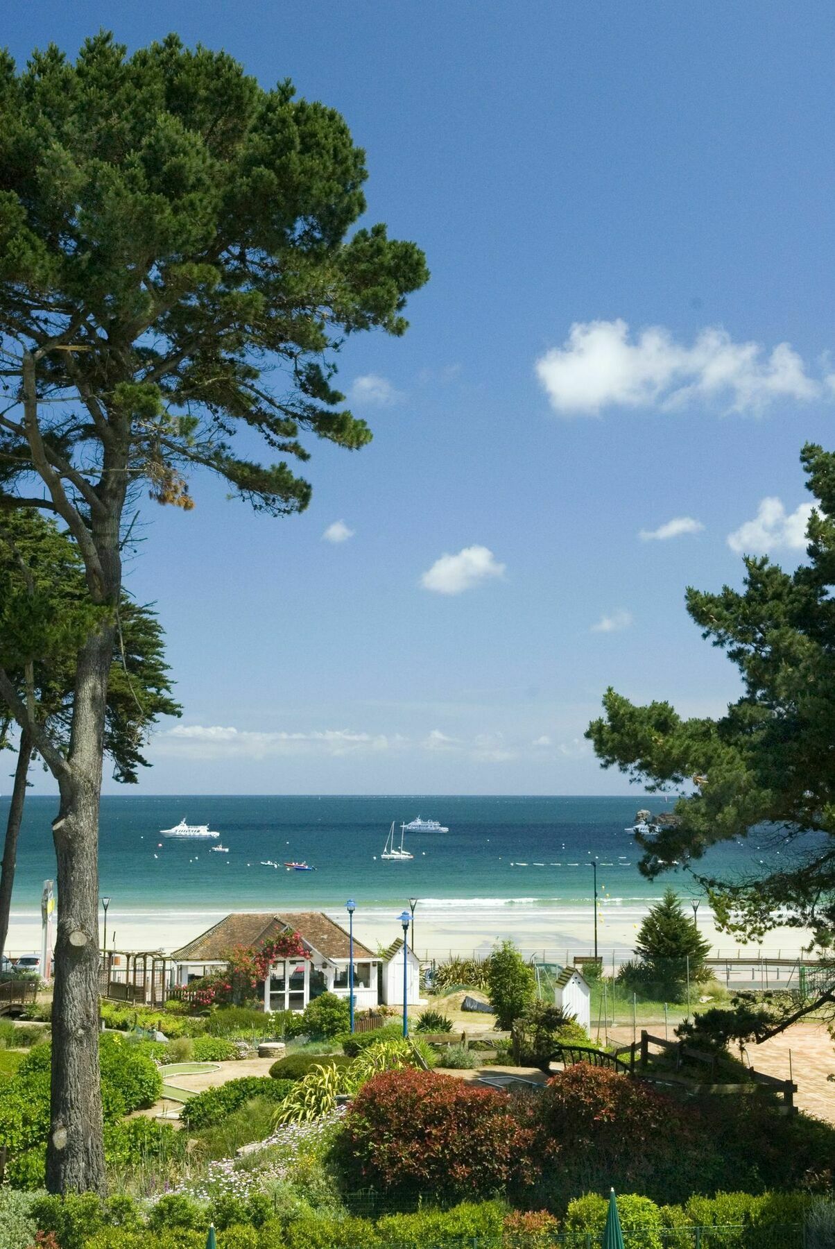 Residence Pierre & Vacances L'Archipel Perros-Guirec Buitenkant foto